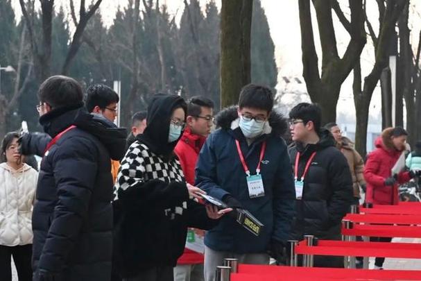 西电考研难度究竟有多大？普通人考上的几率高吗？-图2