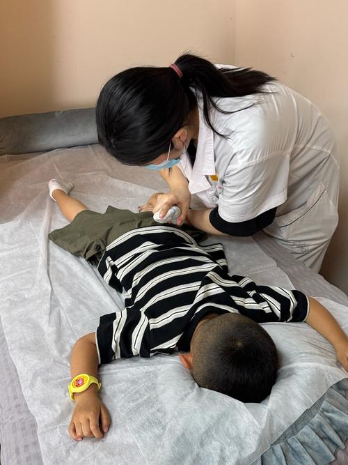 小女孩为何能推翻理疗？-图1