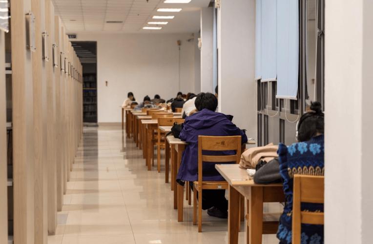 考研暑假回家，图书馆学习效率能保证吗？-图1